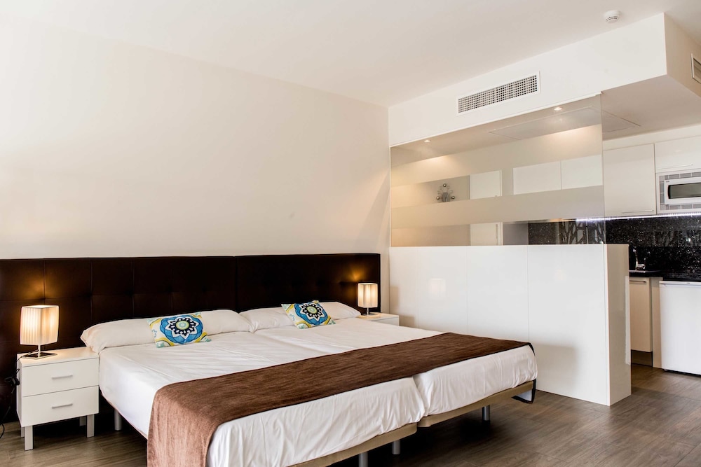 BLUESEA Dimona Suites 30/75
