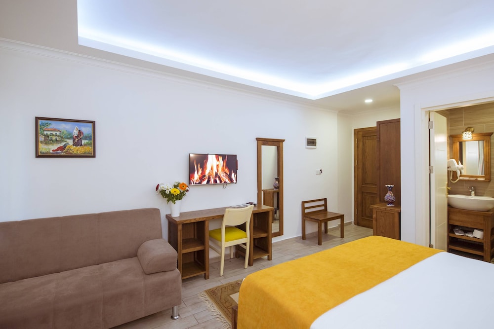 INFINITY CITY HOTEL 34/50