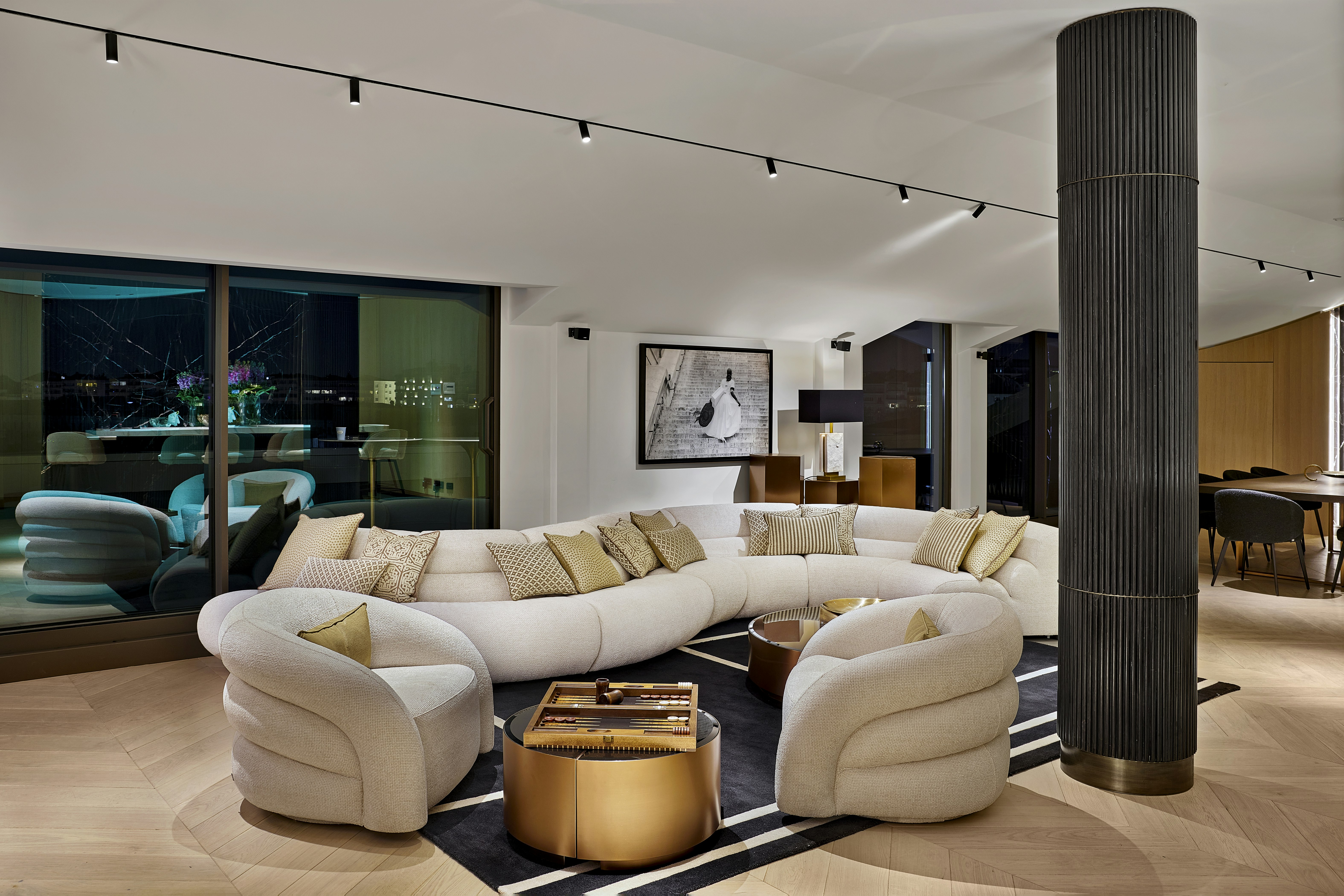 Vakko Hotel and Residence 44/60