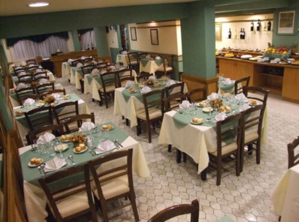 Hotel Internacional Bariloche 37/51