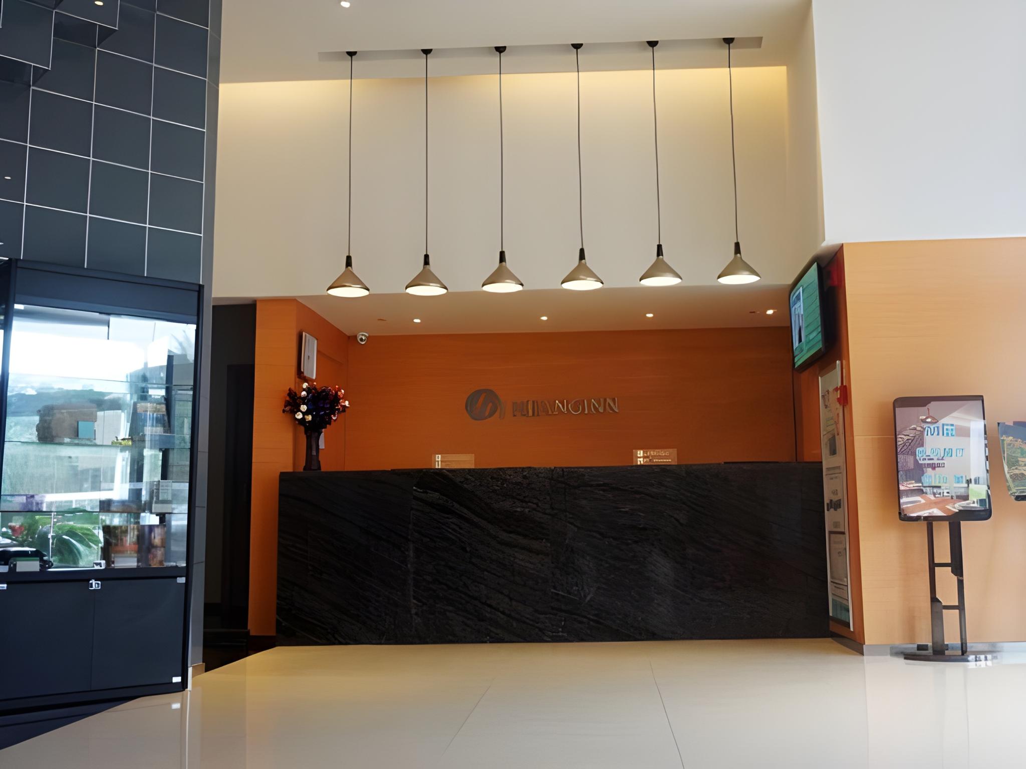 Jinjiang Inn Select Haikou Qilou Old Street Binhai Avenue 13/39
