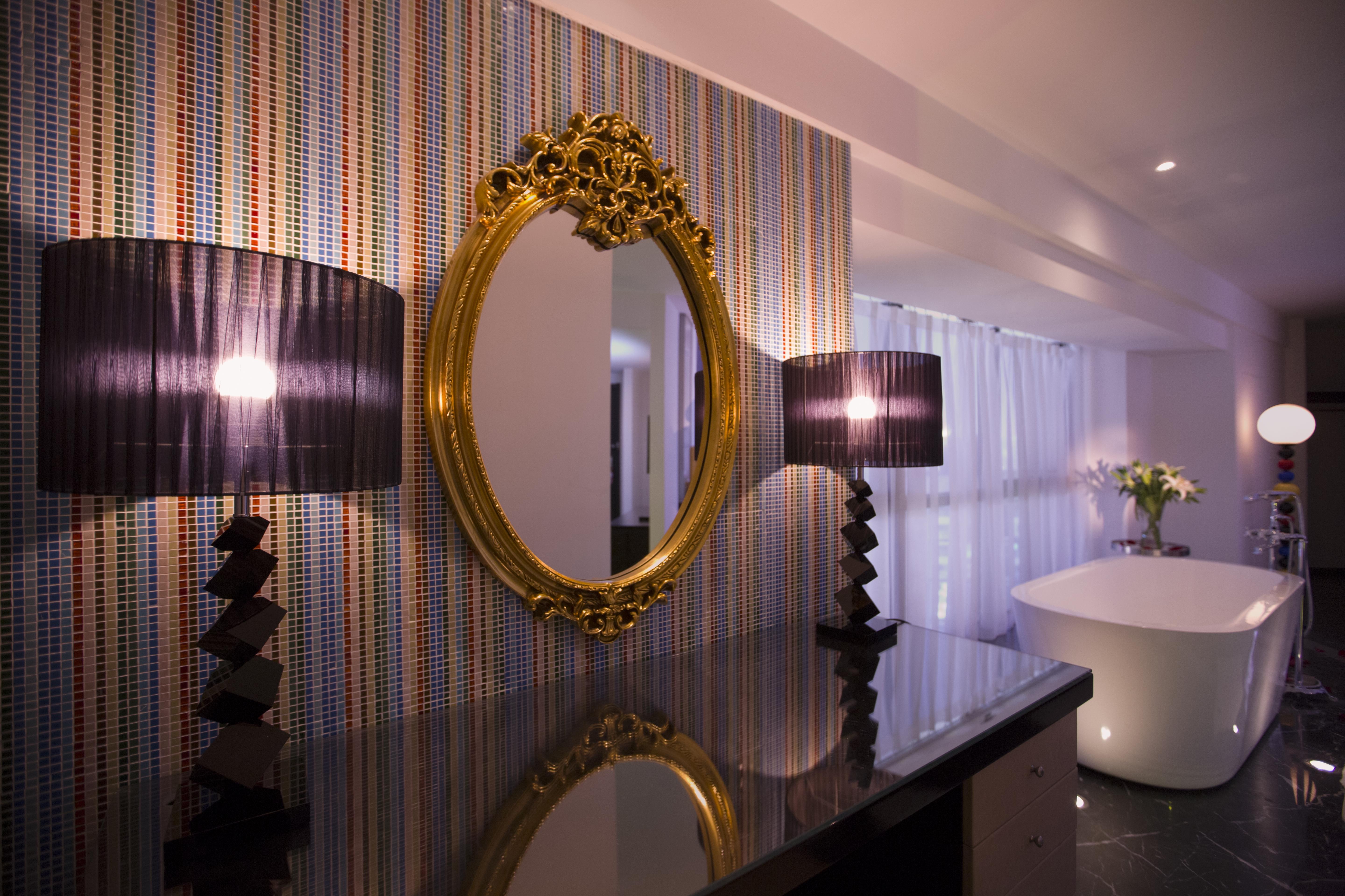 Orange Hotel Select 38/38