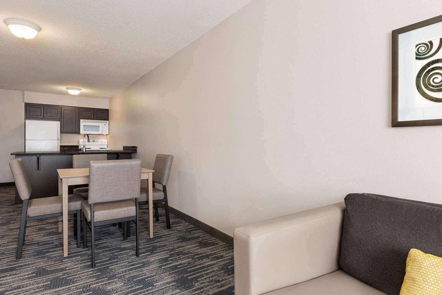 Country Inn and Suites by Radisson St Cloud East MN 33/34