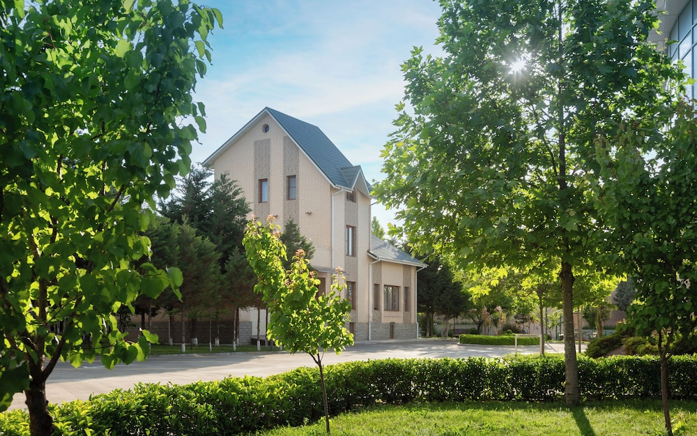 Gashalti Health Hotel 46/50