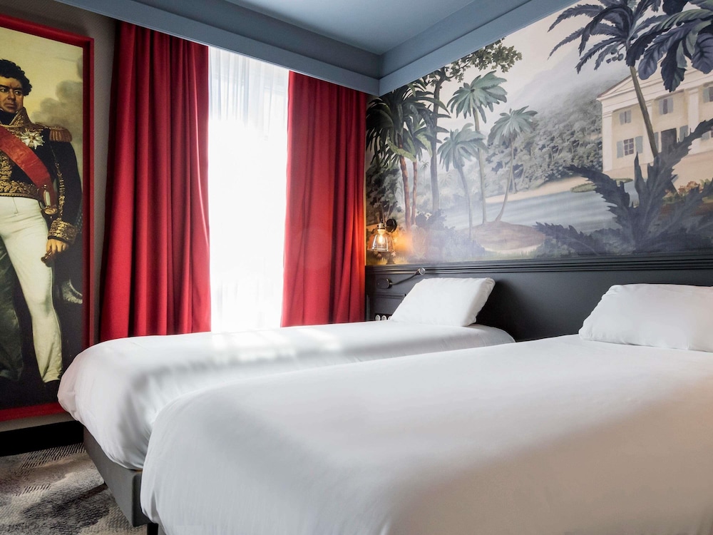 STANDARD, TWIN BEDS