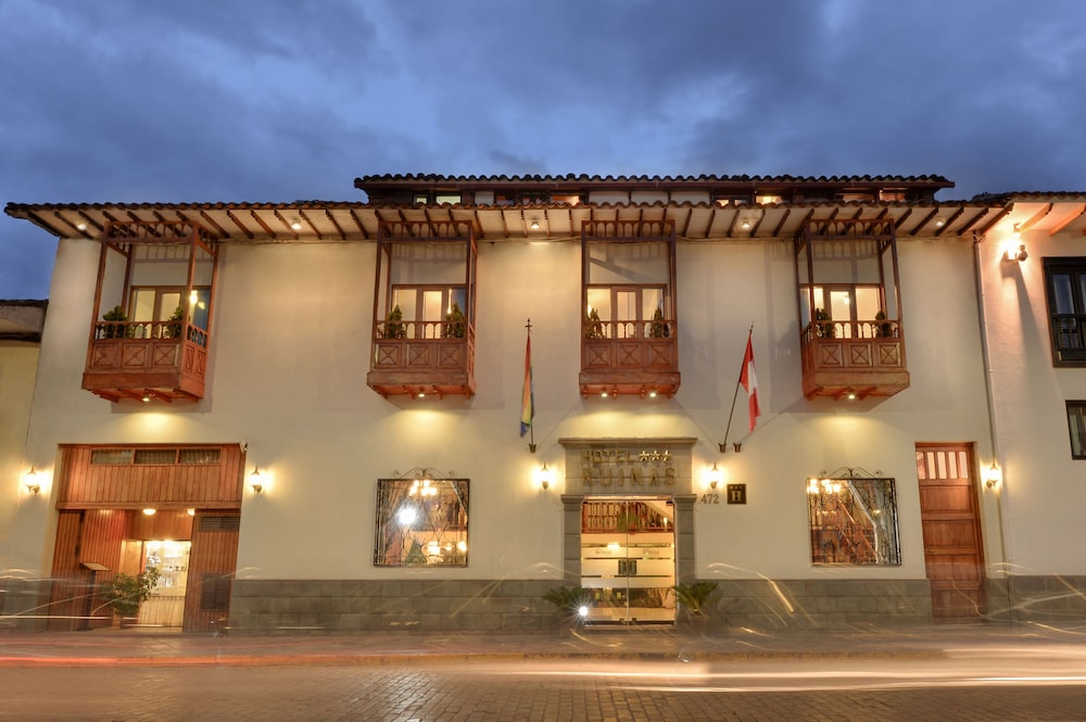Ruinas Hotel 1/36