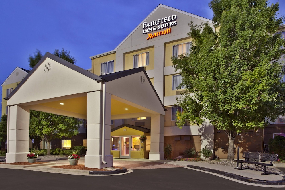 Fairfield Inn Suites By Marriott Chicago Southeast Hammond in HAMMOND - IN
