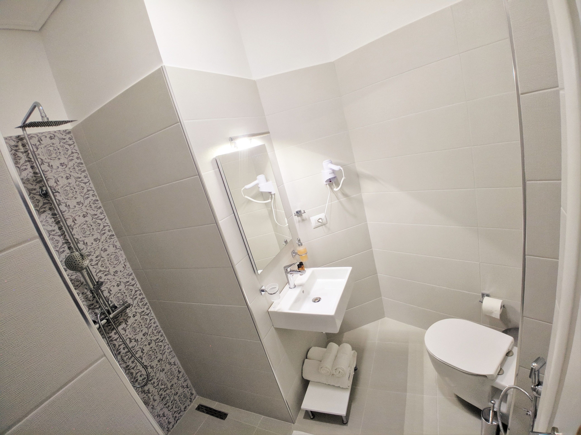 جناح جونيور بسرير كينج بإطلالة على البحر مع أريكة، Hotel Joan 5/5