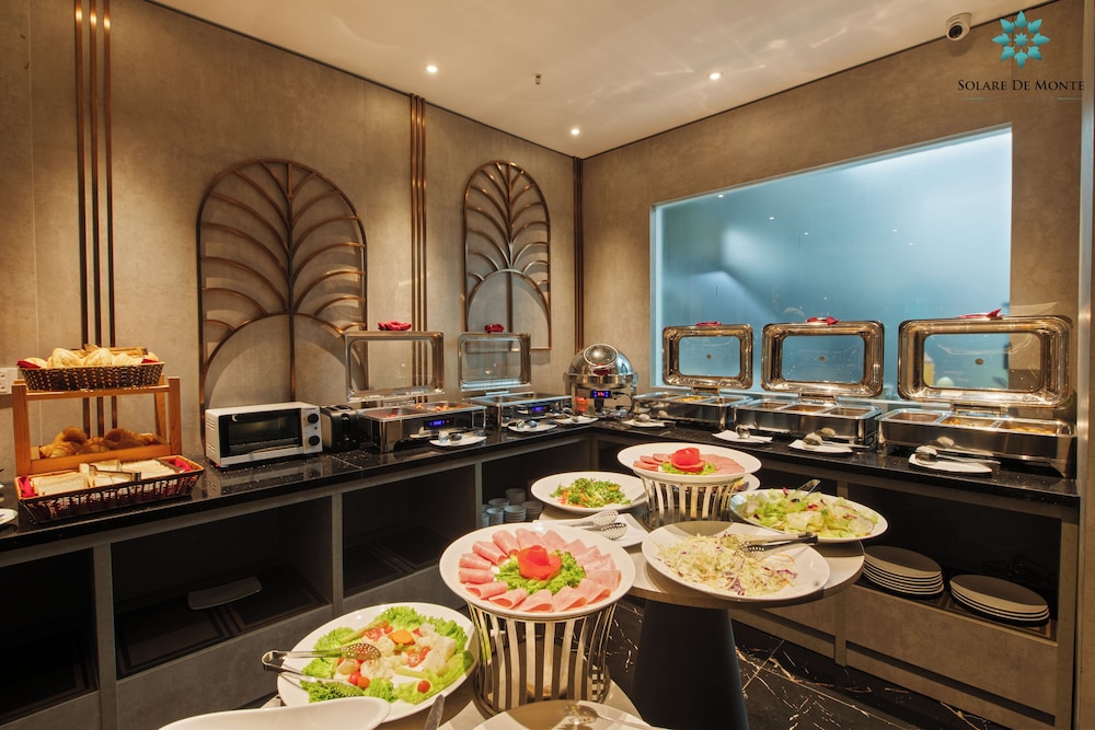 Bonsella Prestige Hotel and Spa 55/71