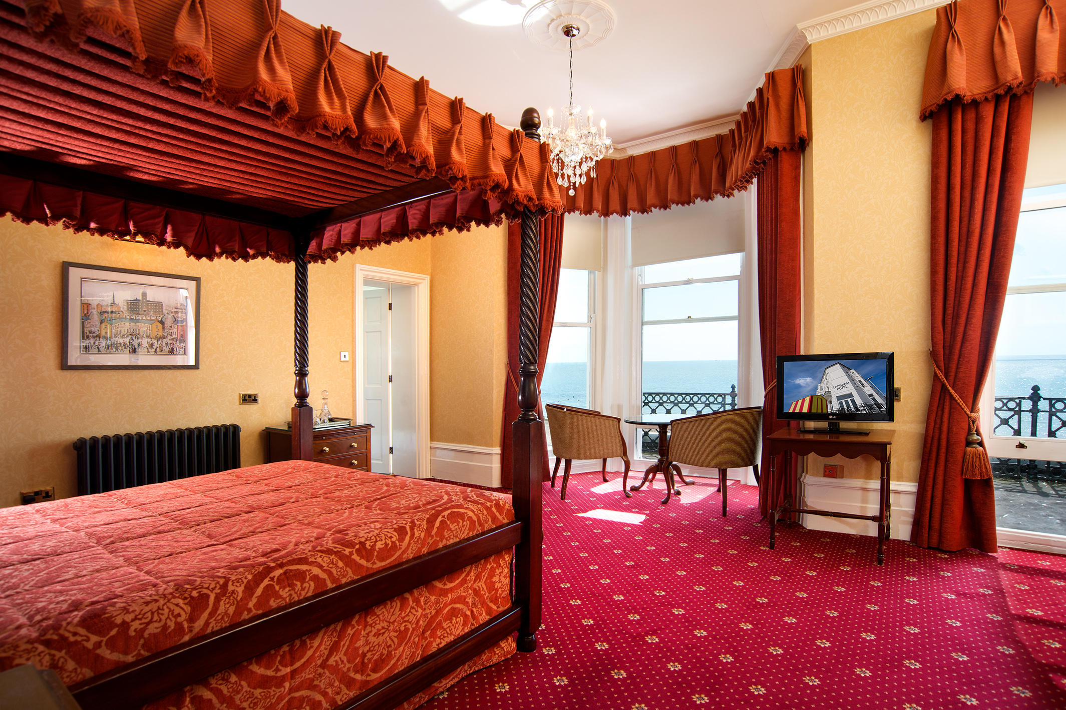 LANGHAM HOTEL, EASTBOURNE 10/26