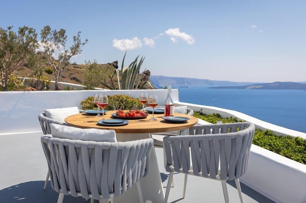 IKIES Santorini 37/50
