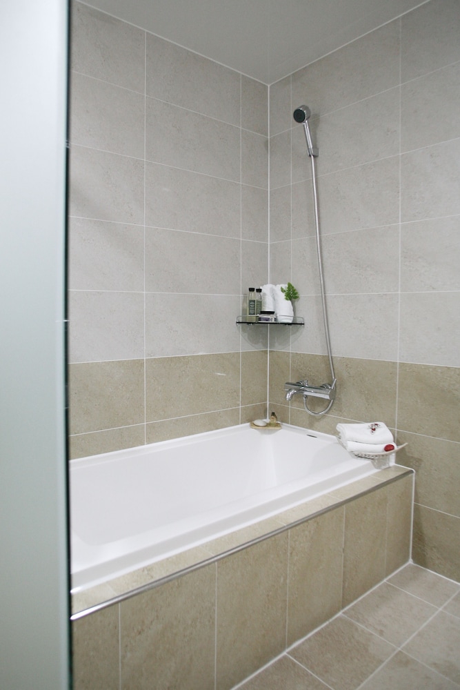 Benikea Hotel Yeosu 44/46