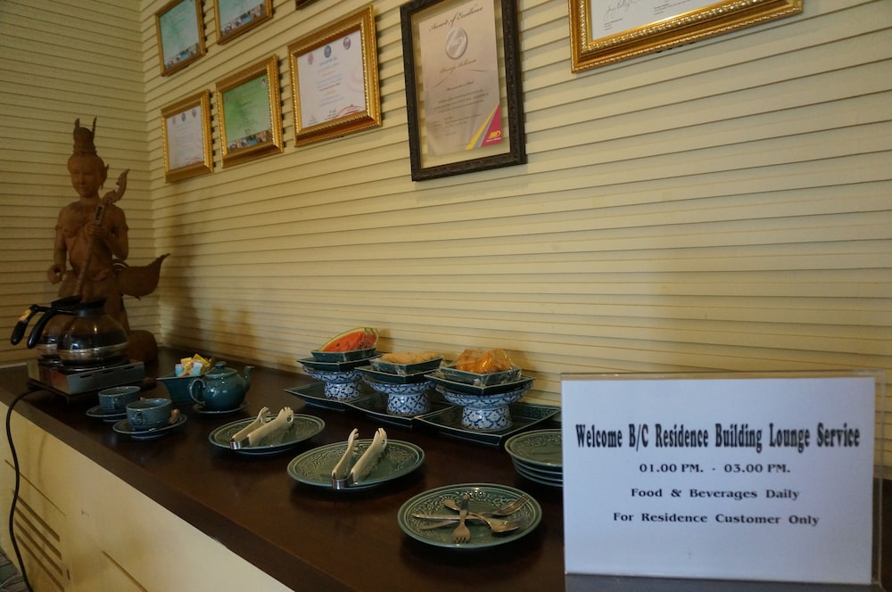 Maninarakorn Hotel photo5
