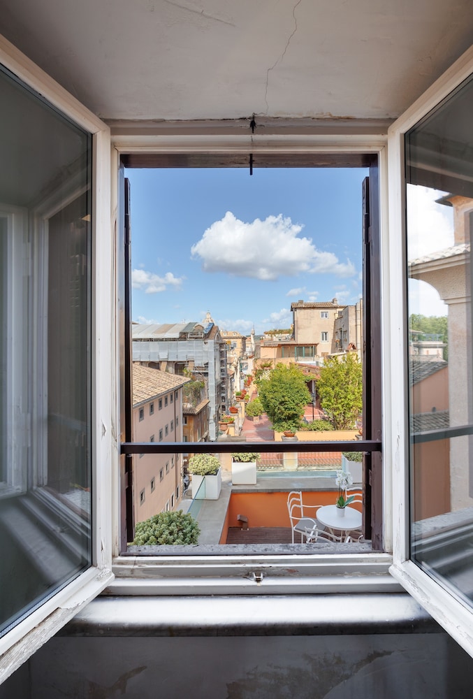 DOM Hotel Roma in ROME