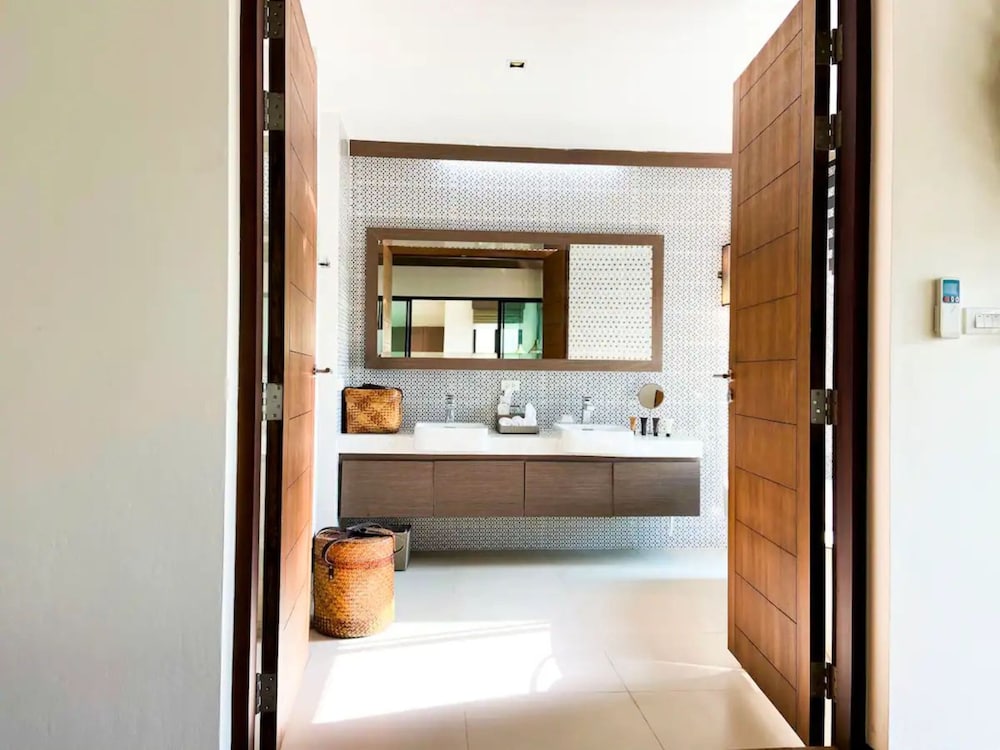 Silla Villa 47/50