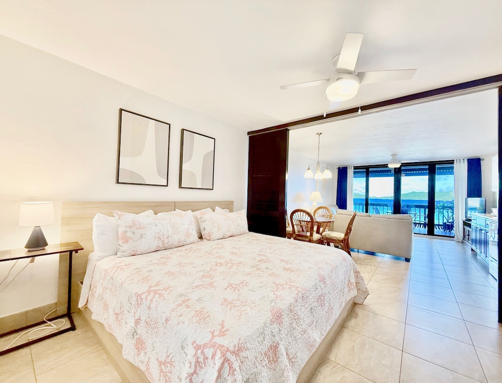 Sapphire Beach Resort 4/50