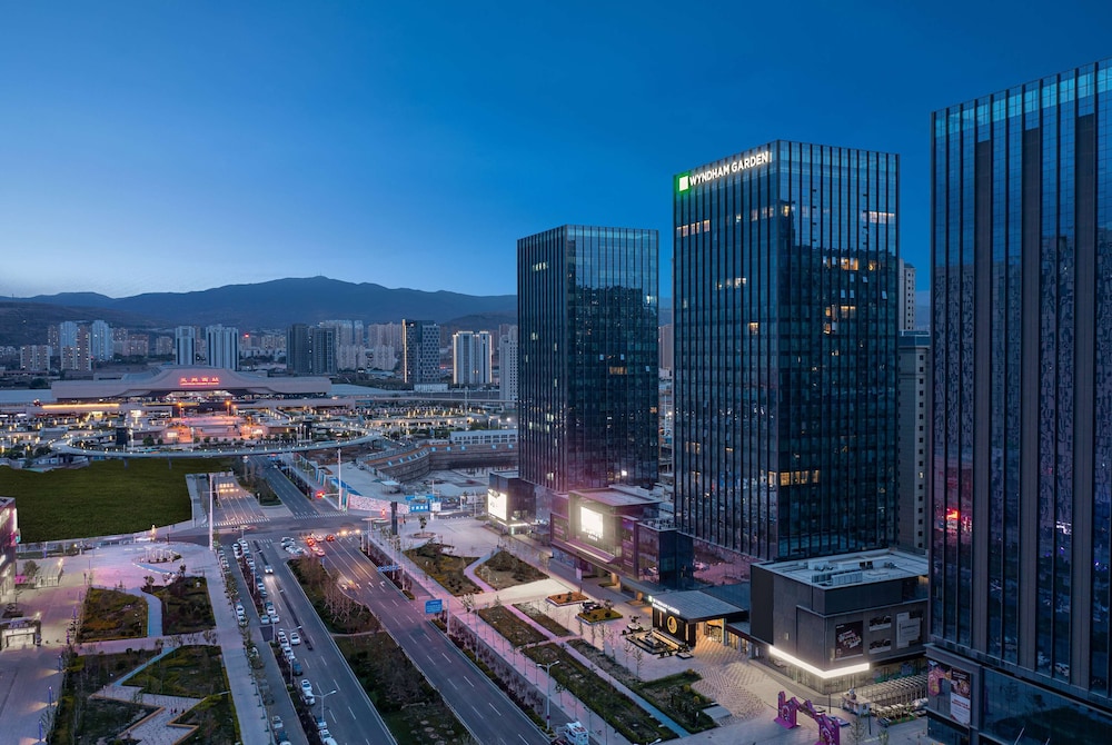 Wyndham Garden Lanzhou West Railway Station 22/24