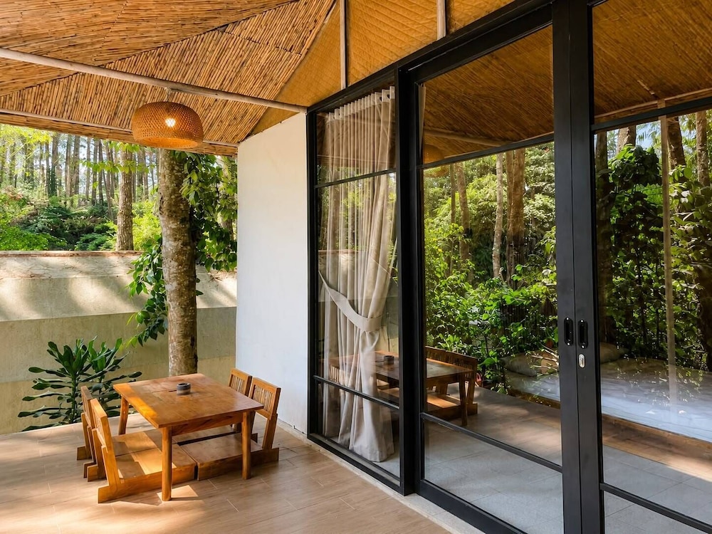 LuxCamp Pangalengan By Horison 43/60