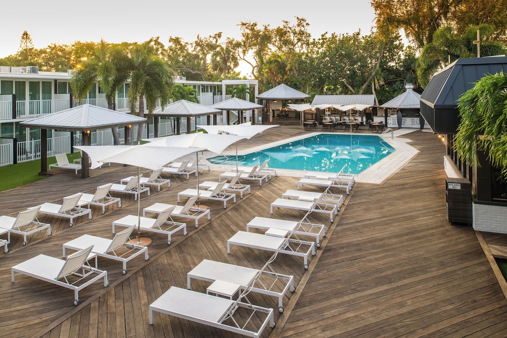 Casey Key Resorts - Mainland 60/68