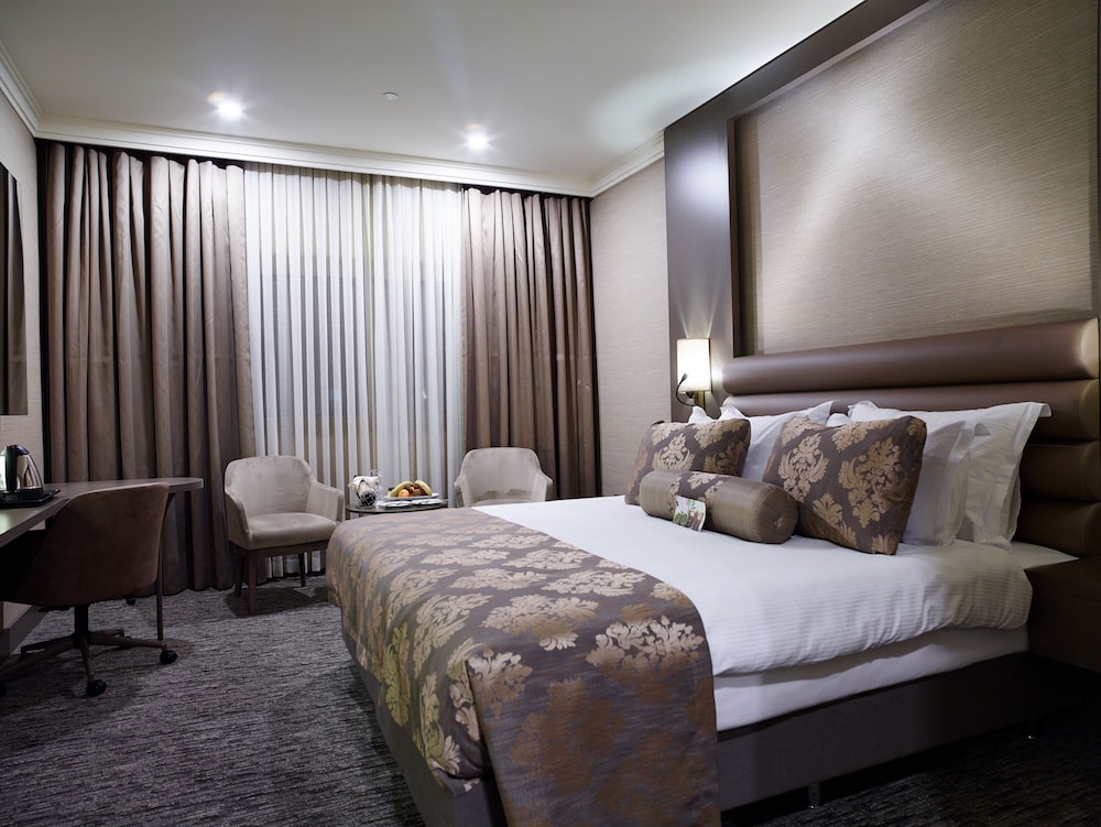 Euro Park Hotel 25/71