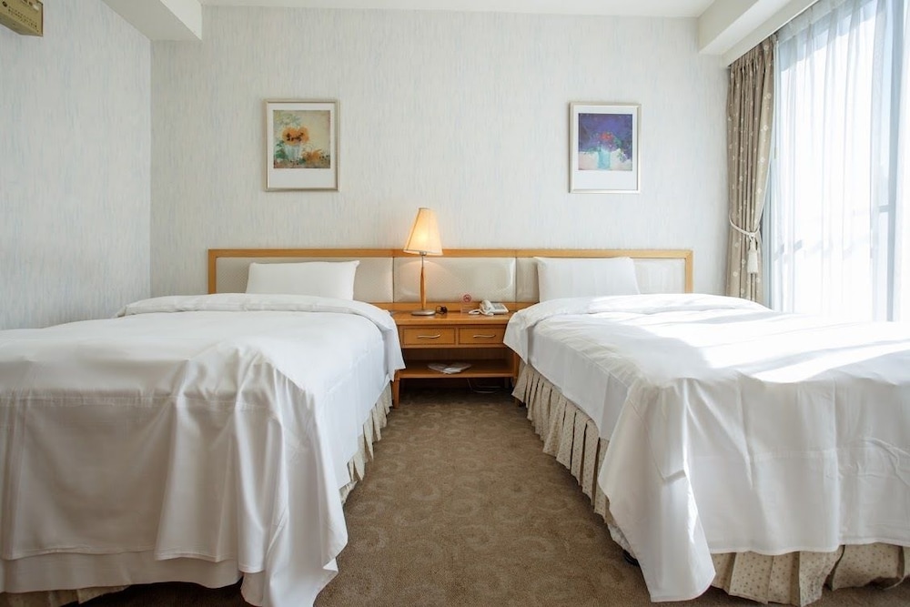 The Koos Hotel 20/49