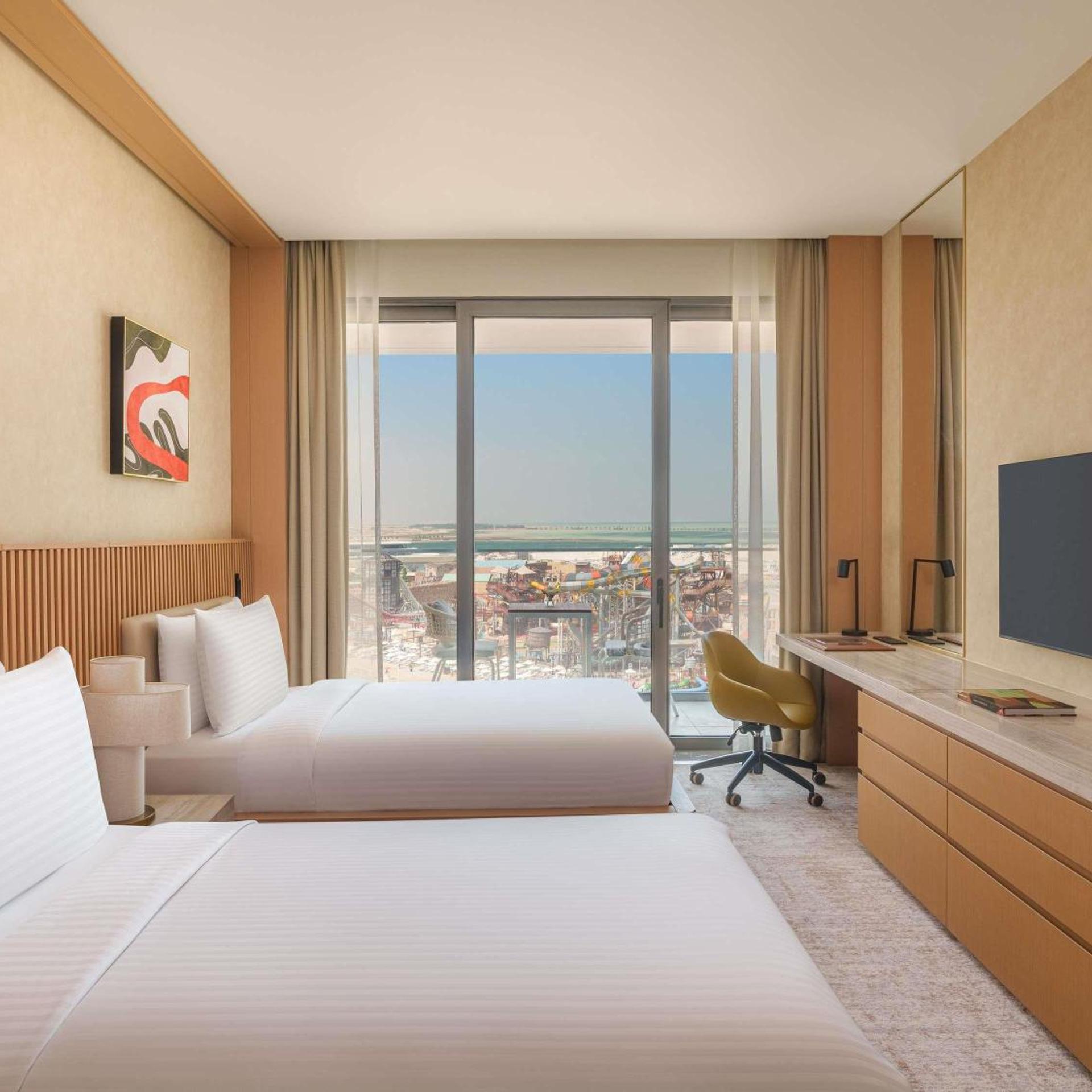 Deluxe, Twin Beds, Water Park View