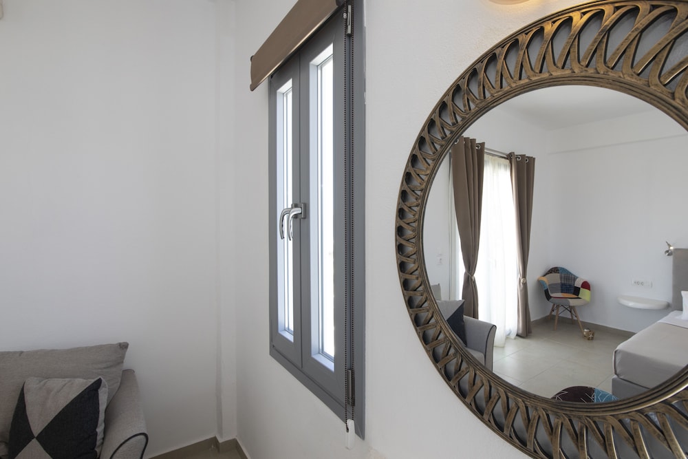 Thira S Dolphin Hotel 21/72