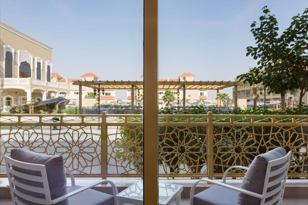فندق راديسون مطار الرياض(Radisson Riyadh Airport) 56/64