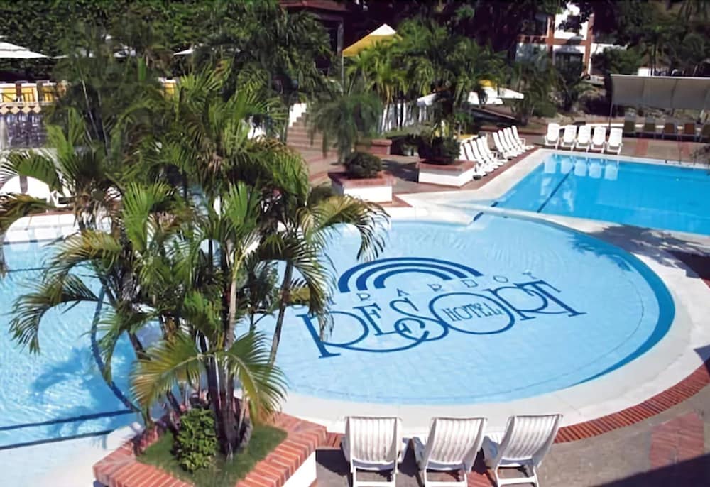 On Vacation Girardot Resort 1/64