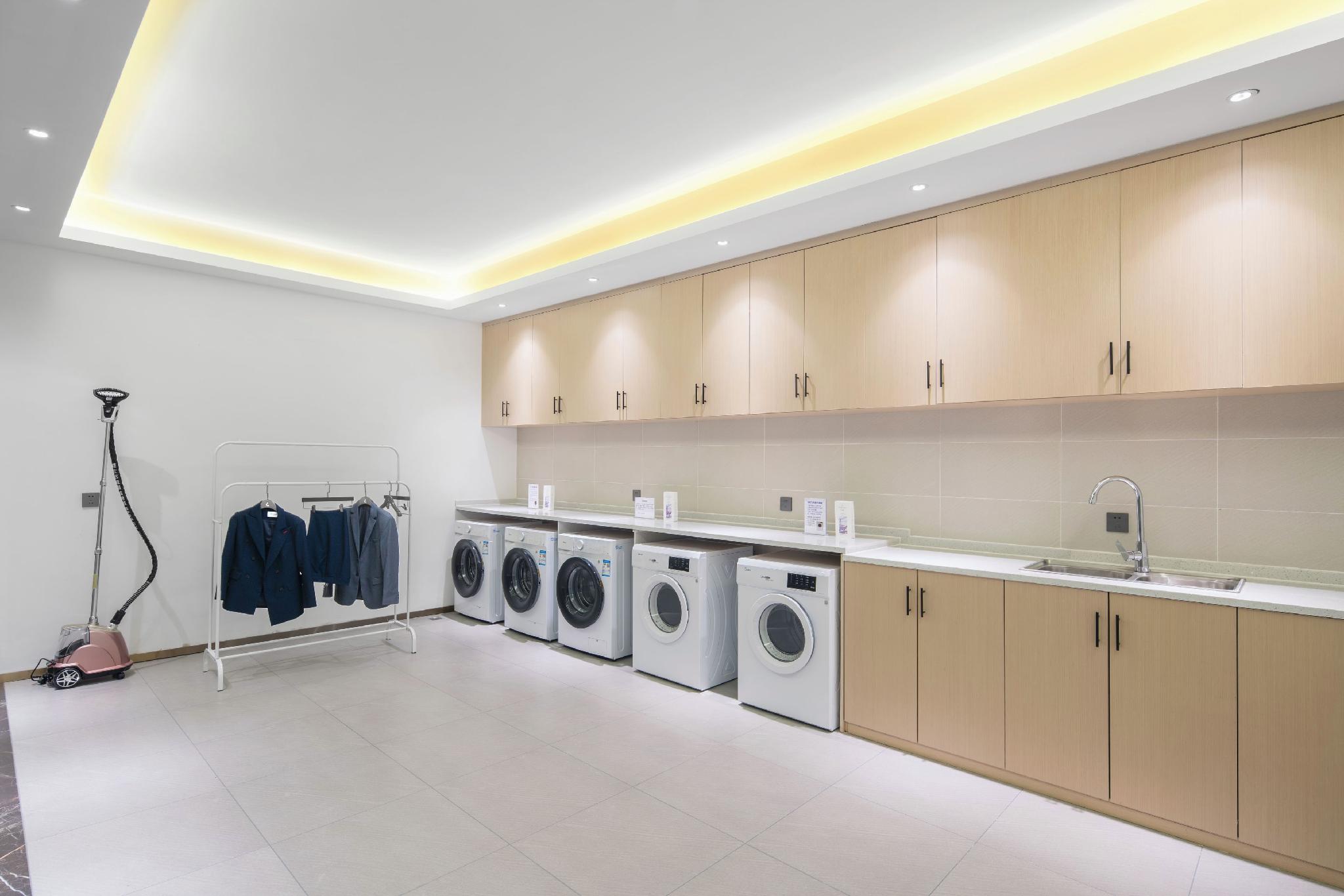 lavandehotels (Hu Jiamiao subway station Kangfu Road Xi 'an) 24/40