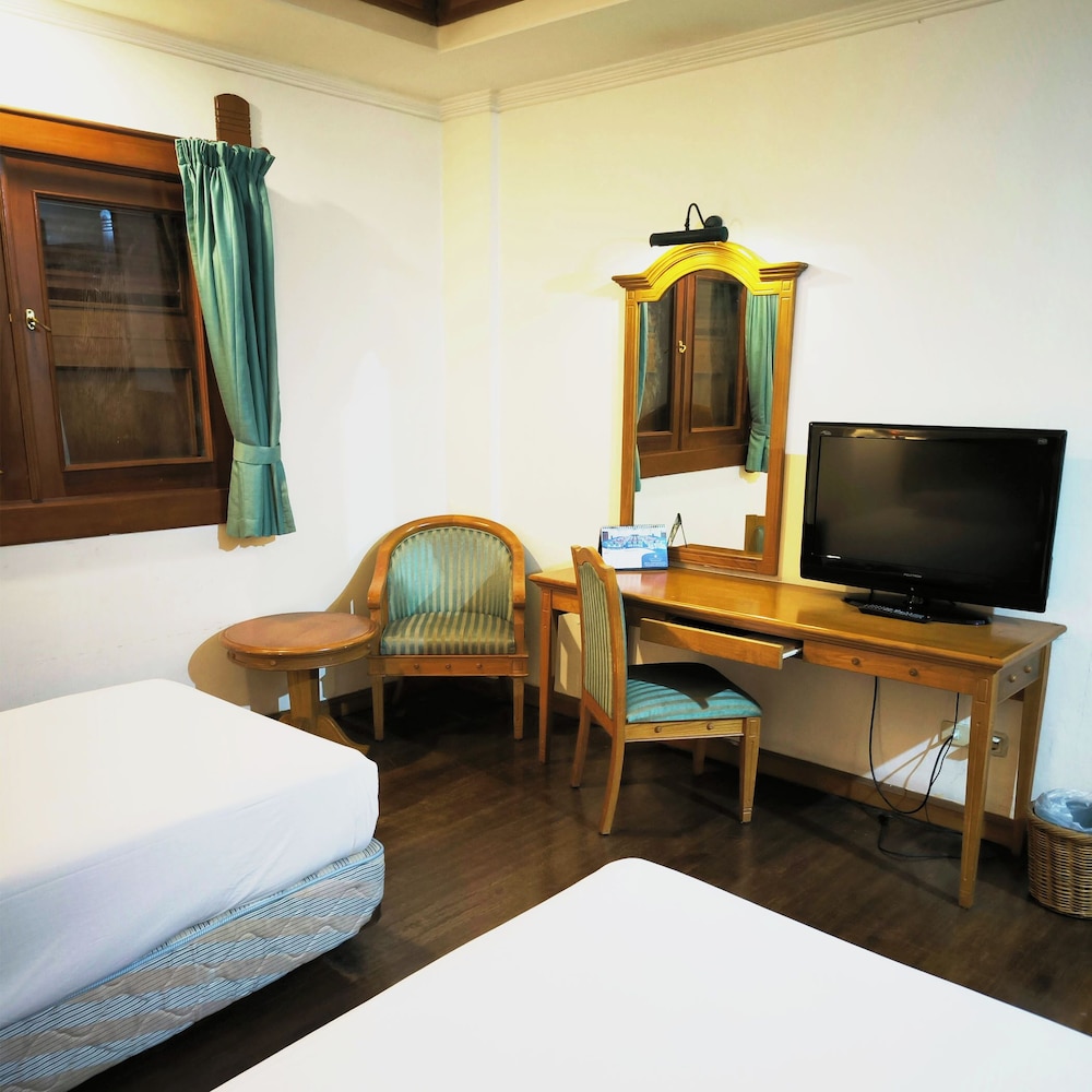 KRESNA HOTEL WONOSOBO 35/50
