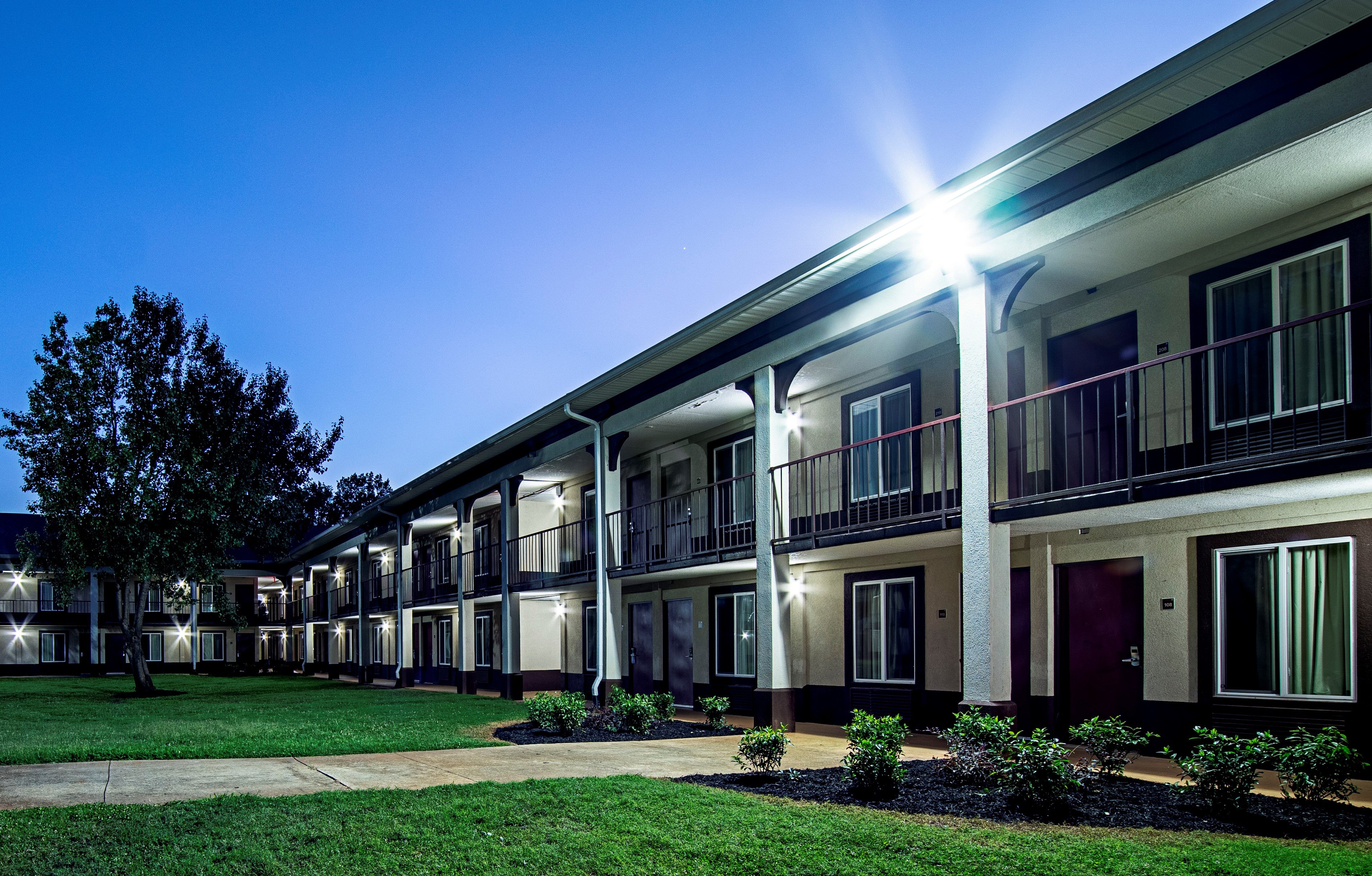 Red Roof Inn Suites Greenwood Sc 8/37