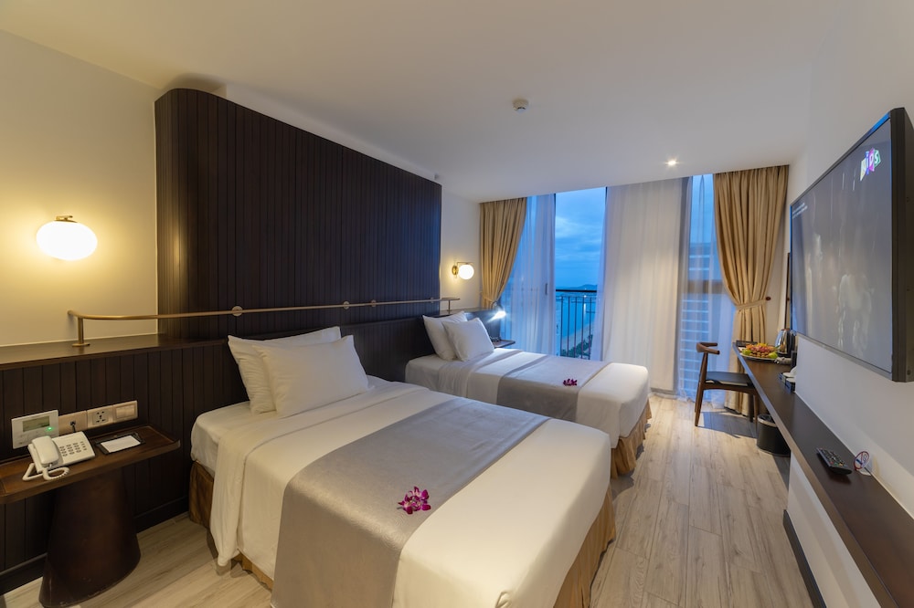 Majestic Premium Hotel 37/70