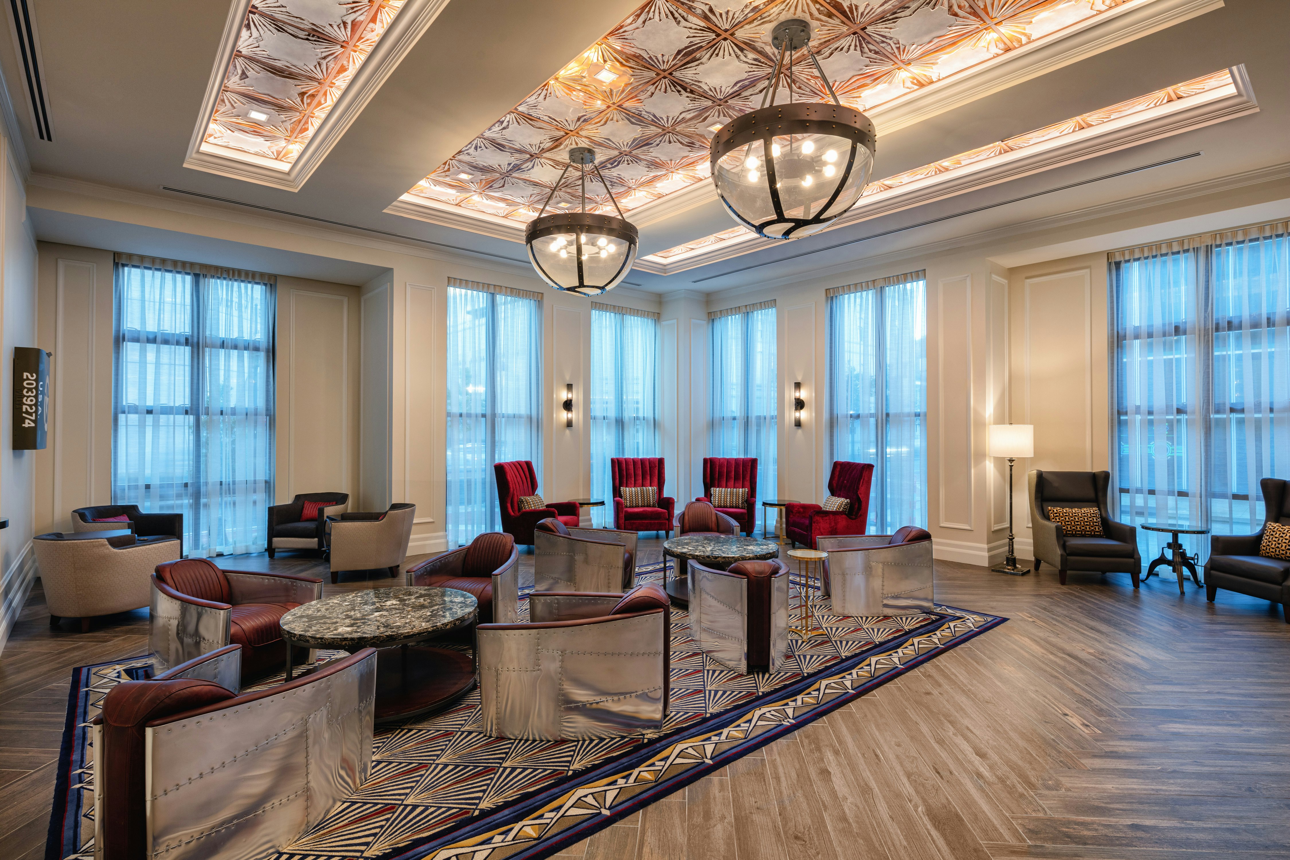 The Higgins Hotel New Orleans, Curio Collection by Hilton 37/77