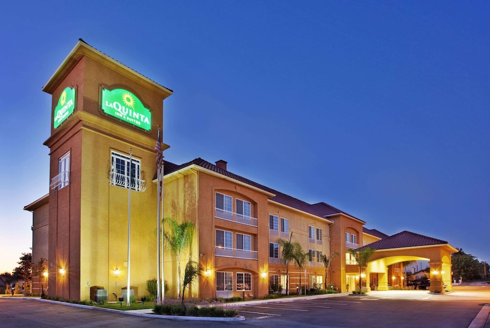 La Quinta Inn & Suites by Wyndham Fowler 3/61