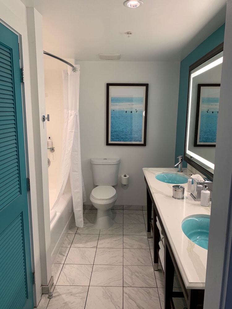 Kona Kai San Diego Resort 10/71