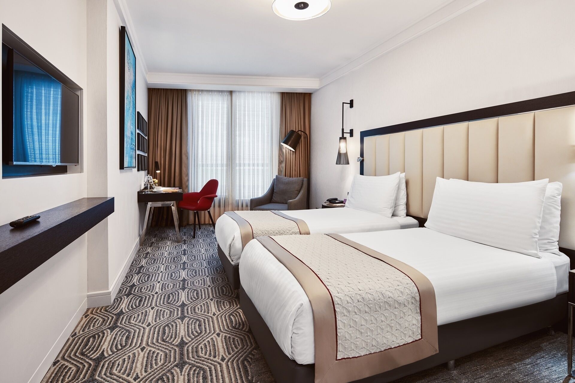 CLASSIC, TWIN BEDS