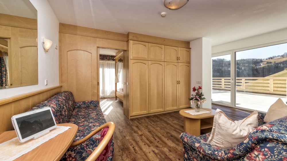 Hotel Interski 44/68
