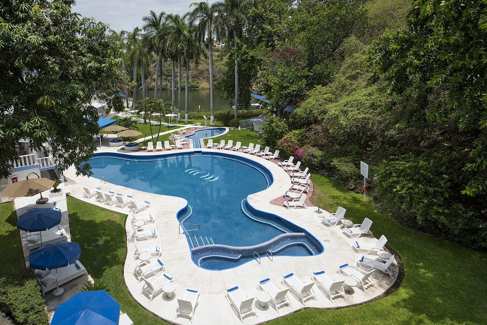 Hotel Villa Bejar Tequesquitengo 3/72