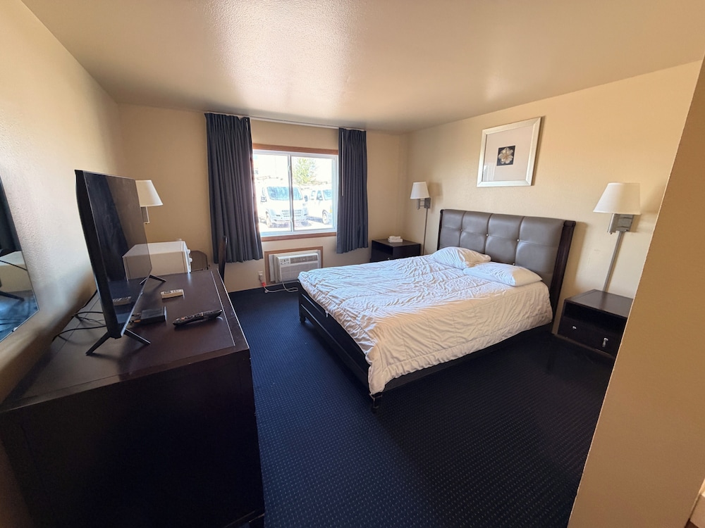 East Grand Inn Grand Forks ND I 29 29/64