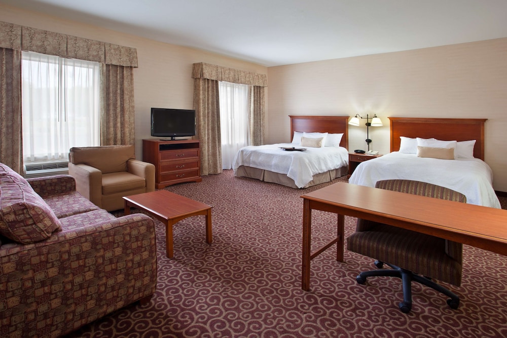 Hampton Inn & Suites Grove City 10/39