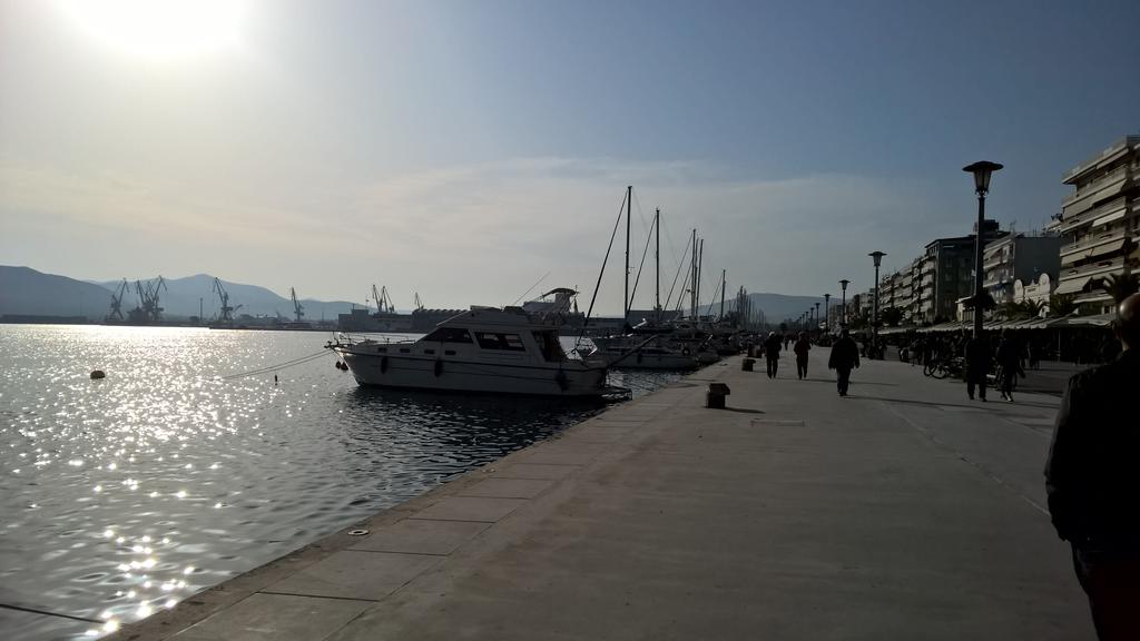 ALEXANDROS 37/44