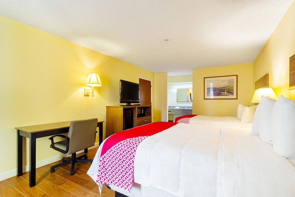 Days Inn by Wyndham Atmore 28/61