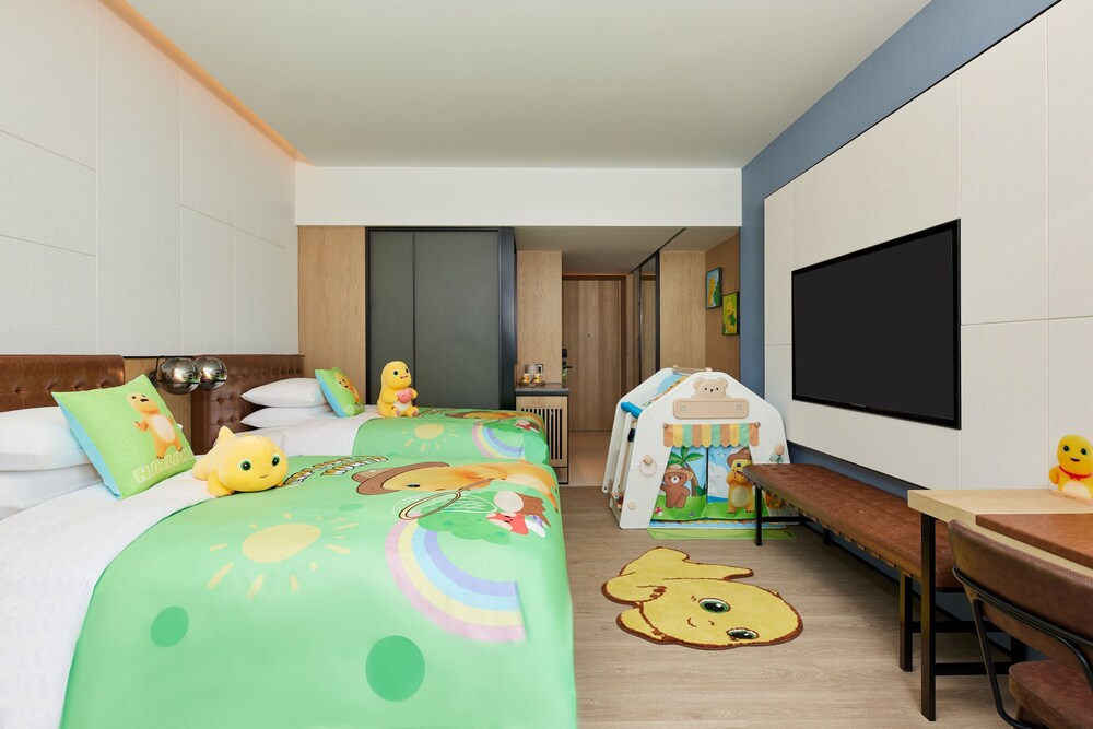 Four Points by Sheraton Shanghai International Tourism and Resorts Zone 44/50