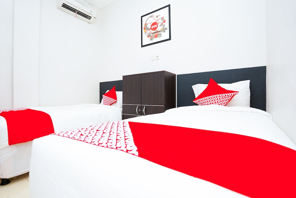 Oyo 450 Semampir Residence 12/64