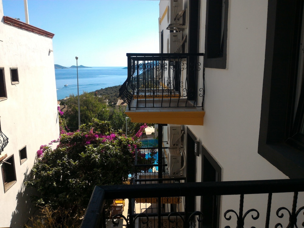 Enda Boutique Hotel 7/70