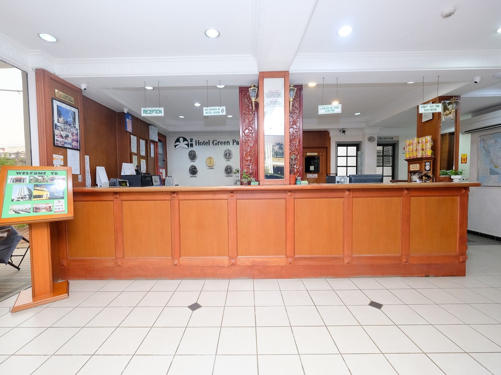 OYO 1236 Hotel Green Park 14/58