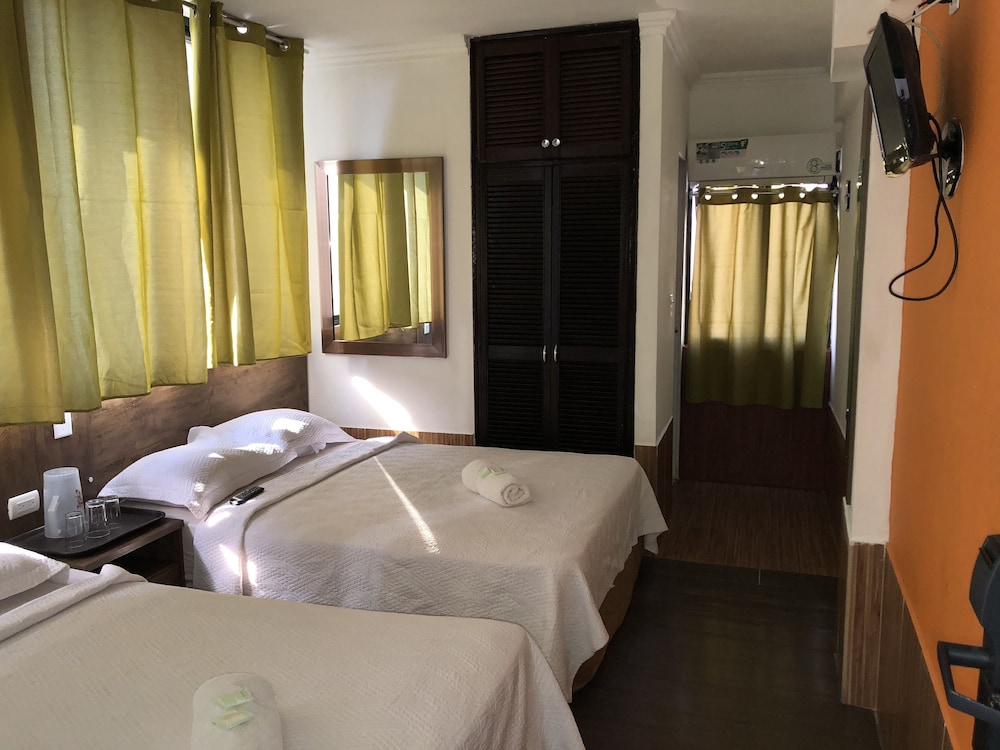 Hotel Costa Inn 17/55