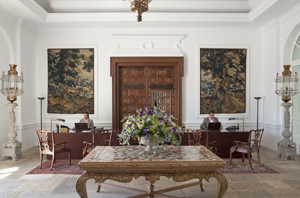 lobby