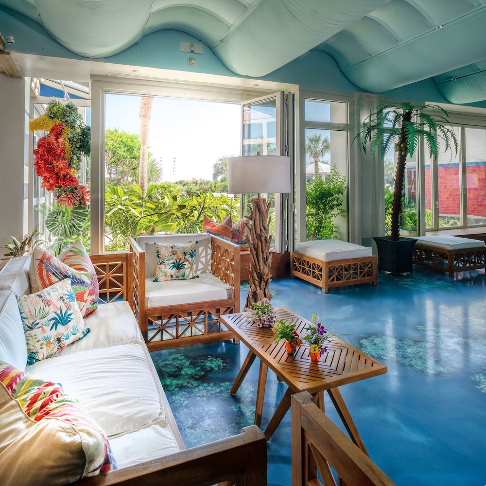 Blockade Runner Beach Resort 45/70